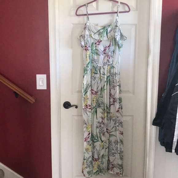 NWT Joy & Co. off white green cold shoulder dress - Picture 4 of 7